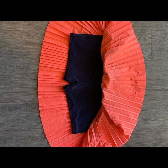 Nike Skirt Skort Pleated Purple L - Picture 4 of 4